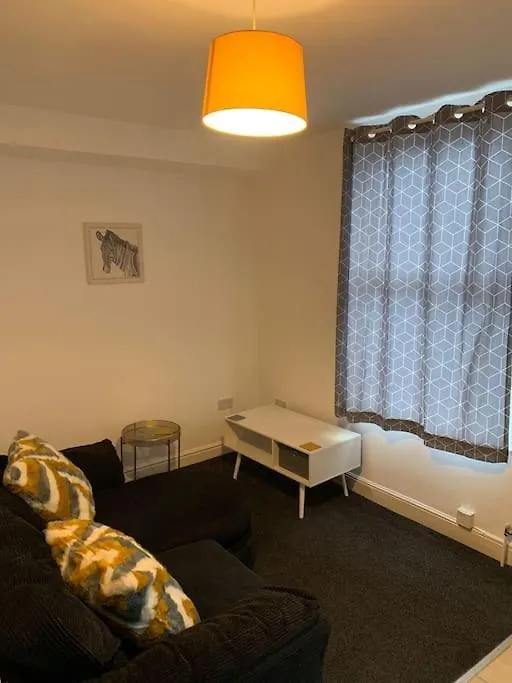 3, 63 Colwick Road Sneinton Nottingham Ng2 4Al Apartment 0*,  United Kingdom