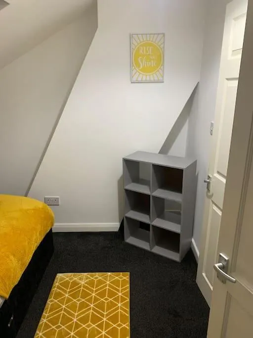 3, 63 Colwick Road Sneinton Nottingham Ng2 4Al Apartment